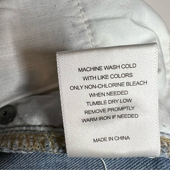 A loves a Women's Light Wash Skinny Jeans Size 2/25 Mid Rise Stretch, Ankle EUC - Picture 10 of 10